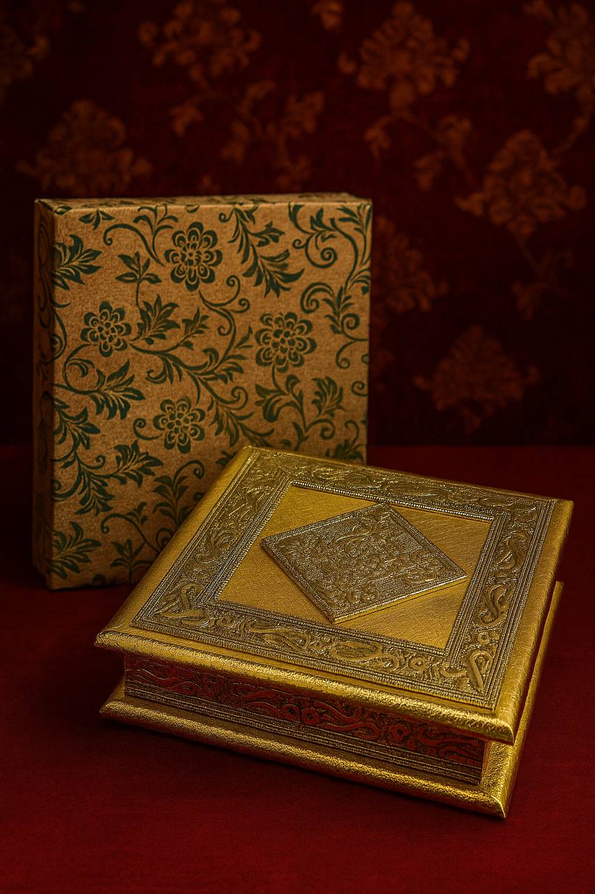GOLDEN MUKHVASH DRYFRUITS BOX