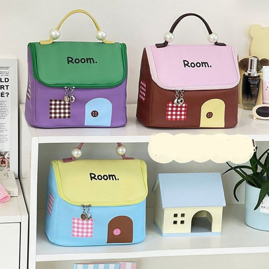 HUT SHAPE COSMATIC ORGANISER BAG